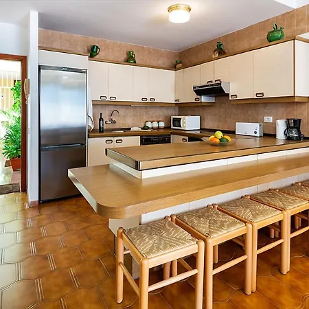Spacious In Palmas De Gran Canaria 147 M² Terrace Lejlighed *