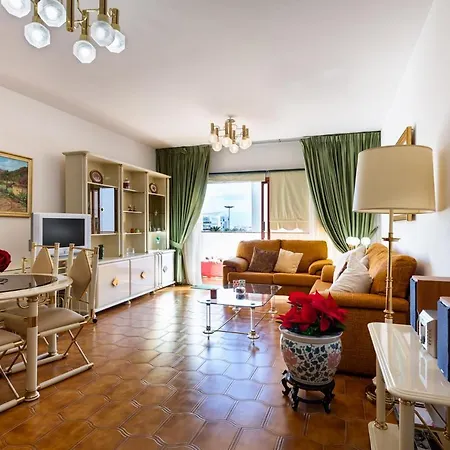 Spacious In Palmas De Gran Canaria 147 M² Terrace